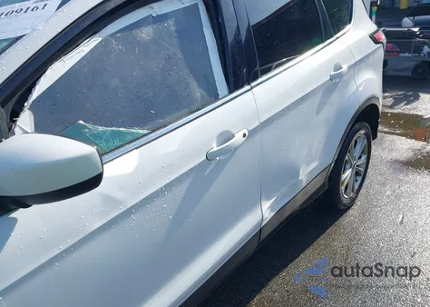 2017 Ford Escape Se z USA, uszkodzony, nr VIN 1FMCU0GD8HUE29526